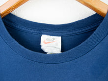 Load image into Gallery viewer, VINTAGE NIKE SYRACUSE GRAPHIC T SHIRT - M
