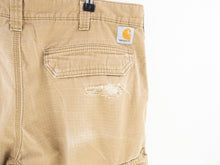 Load image into Gallery viewer, VINTAGE CARHARTT CARGO SHORTS - 36&#39;
