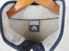 Load image into Gallery viewer, VINTAGE NIKE ACG FLEECE 1/4 ZIP - XL
