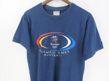 Load image into Gallery viewer, VINTAGE SYDNEY 2000 GRAPHIC T SHIRT - S

