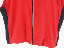 Load image into Gallery viewer, VINTAGE NIKE SWOOSH LIGHT VEST - XL
