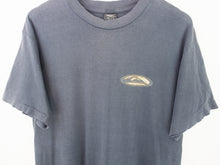 Load image into Gallery viewer, VINTAGE QUIKSILVER FADED GRAPHIC T SHIRT - M/L
