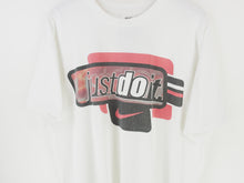 Load image into Gallery viewer, VINTAGE NIKE GRAPHIC T SHIRT - XL

