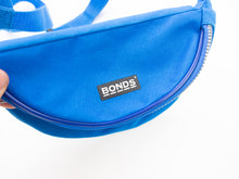 Load image into Gallery viewer, VINTAGE SYDNEY 2000 SIDE BAG - SMALL
