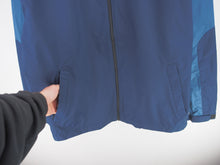 Load image into Gallery viewer, VINTAGE NIKE BACK SPELL OUT WINDBREAKER - XL
