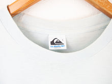 Load image into Gallery viewer, VINTAGE QUIKSILVER SINGLE STITCH T SHIRT - L
