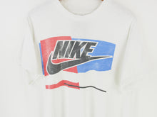 Load image into Gallery viewer, VINTAGE NIKE GRAPHIC T SHIRT - XL
