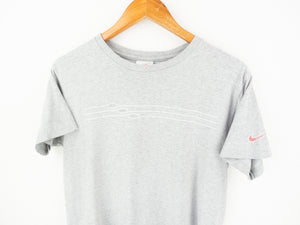 VINTAGE NIKE TUNED AIR T SHIRT - WMNS S
