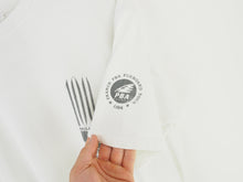 Load image into Gallery viewer, VINTAGE 1994 RARE QUIKSILVER TOURNAMENT T SHIRT - M/L
