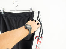 Load image into Gallery viewer, VINTAGE ADIDAS TRACK SHORTS - 36&#39;
