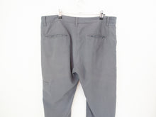 Load image into Gallery viewer, Y2K OAKLEY SLIGHTLY BAGGY PANTS - 36&#39;
