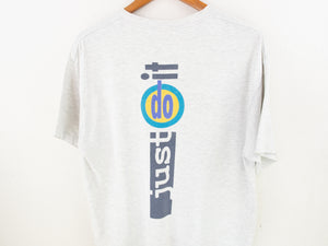 VINTAGE NIKE DOUBLE SIDED GRAPHIC T SHIRT - L