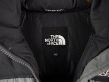 Load image into Gallery viewer, VINTAGE NORTH FACE 700 NUPTSE PUFFER JACKET - S
