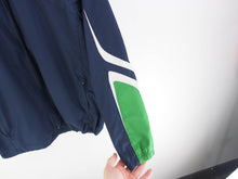 Load image into Gallery viewer, VINTAGE UMBRO IRELAND FOOTBALL WINDBREAKER - S/M
