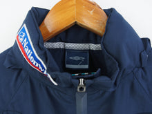 Load image into Gallery viewer, VINTAGE UMBRO IRELAND FOOTBALL WINDBREAKER - S/M
