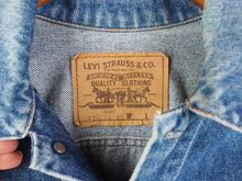 Load image into Gallery viewer, VINTAGE 1985 LEVI ORANGE TAB DENIM JACKET - M/L
