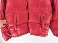 Load image into Gallery viewer, VINTAGE NORTH FACE 700 NUPTSE - L
