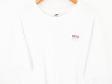 Load image into Gallery viewer, VINTAGE NIKE USA GRAPHIC T SHIRT - L/XL

