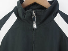 Load image into Gallery viewer, VINTAGE NIKE DETAILED WINDBREAKER - L/XL
