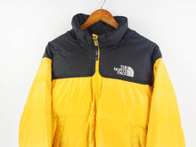 Load image into Gallery viewer, VINTAGE NORTH FACE 7000 NUPTSE PUFFER - L
