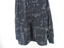 Load image into Gallery viewer, VINTAGE RARE 2006 NIKE AIRMAX 360 PROMO JACKET - XL
