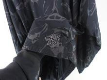 Load image into Gallery viewer, VINTAGE RARE 2006 NIKE AIRMAX 360 PROMO JACKET - XL
