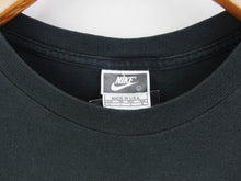 Load image into Gallery viewer, VINTAGE NIKE VOLLEYBALL GRAPHIC T SHIRT - L
