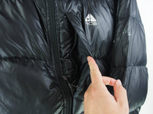 Load image into Gallery viewer, VINTAGE NIKE ACG PUFFER JACKET - L
