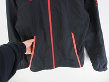 Load image into Gallery viewer, VINTAGE NIKE TOTAL 90 WINDBREAKER - L
