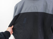 Load image into Gallery viewer, VINTAGE RARE NIKE TN WINDBREAKER - M
