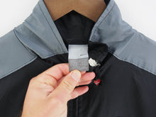 Load image into Gallery viewer, VINTAGE RARE NIKE TN WINDBREAKER - M
