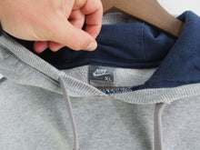 Load image into Gallery viewer, VINTAGE NIKE DETAILED HOODIE - XL
