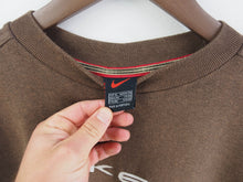 Load image into Gallery viewer, VINTAGE NIKE TECHNICAL CREWNECK - L/XL
