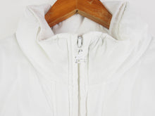 Load image into Gallery viewer, VINTAGE NIKE TUNED AIR PUFFER JACKET - L
