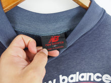Load image into Gallery viewer, VINTAGE NEW BALANCE AUS GRAPHIC CREWNECK - M
