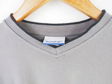 Load image into Gallery viewer, VINTAGE REEBOK EMBROIDERED T SHIRT - L
