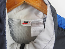 Load image into Gallery viewer, VINTAGE NIKE SPELLOUT WINDBREAKER - L/XL

