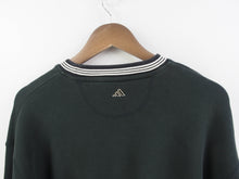 Load image into Gallery viewer, VINTAGE ADIDAS GOLF EMBROIDERED CREWNECK - L
