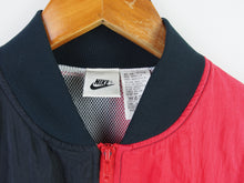 Load image into Gallery viewer, VINTAGE RARE NIKE AIR JORDAN WINDBREAKER - M/L
