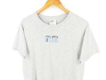 Load image into Gallery viewer, VINTAGE NIKE BASKETBALL GRAPHIC T SHIRT - WMNS M/L
