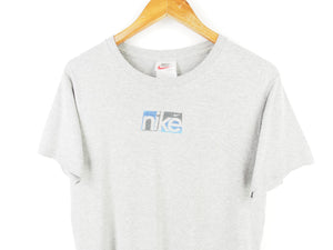 VINTAGE NIKE BASKETBALL GRAPHIC T SHIRT - WMNS M/L