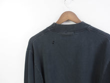 Load image into Gallery viewer, VINTAGE NIKE SWOOSH MOCKNECK - M

