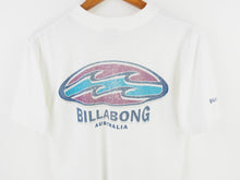 Load image into Gallery viewer, VINTAGE RARE BILLABONG GRAPHIC T SHIRT - WMNS M
