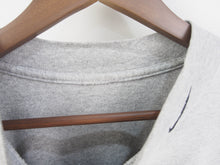 Load image into Gallery viewer, VINTAGE NIKE SWOOSH MOCKNECK - L
