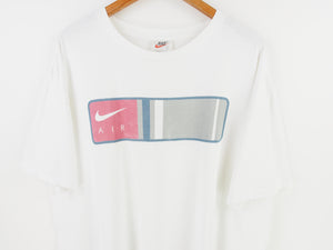 VINTAGE NIKE GRAPHIC T SHIRT - L/XL