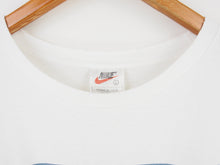 Load image into Gallery viewer, VINTAGE NIKE GRAPHIC T SHIRT - L/XL
