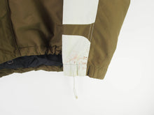 Load image into Gallery viewer, VINTAGE NIKE ACG LINED JACKET - XL
