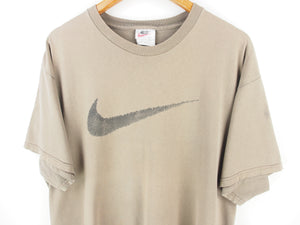 VINTAGE NIKE BROWN SCRIBBLE SWOOSH T SHIRT - L