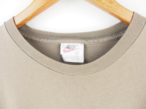 VINTAGE NIKE BROWN SCRIBBLE SWOOSH T SHIRT - L