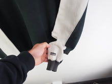Load image into Gallery viewer, VINTAGE BILLABONG EMBROIDERED CREWNECK - L/XL
